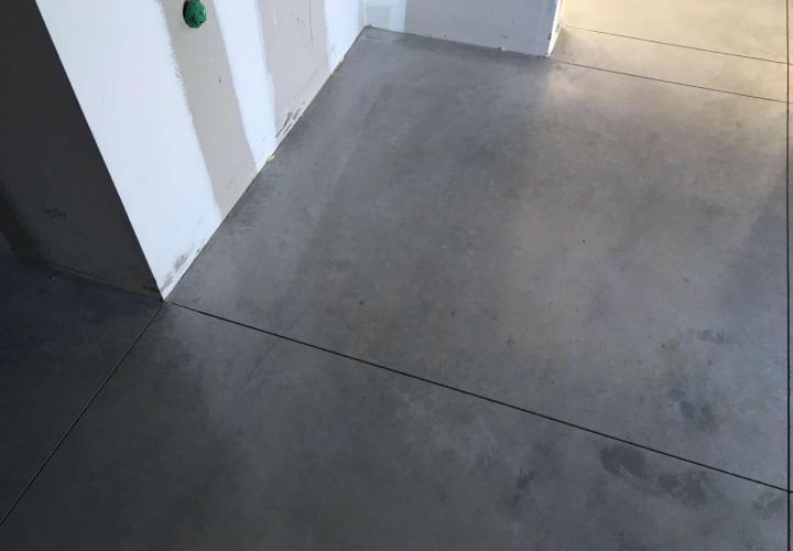 Vloerconcept - Gepolierde betonvloer - Kleur : naturel